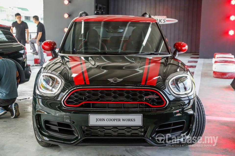 MINI Countryman F60 (2017) Exterior