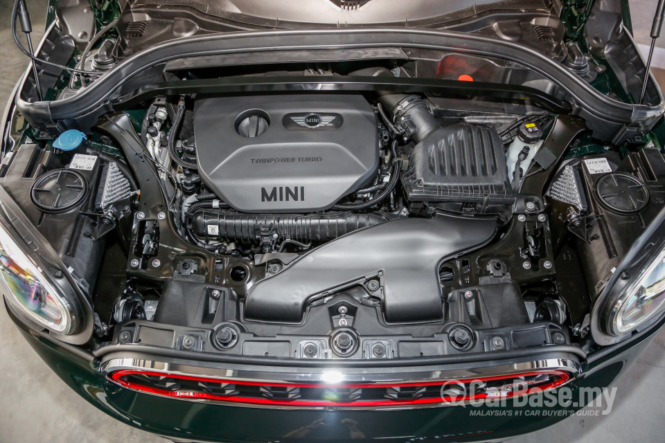 MINI Countryman F60 (2017) Exterior
