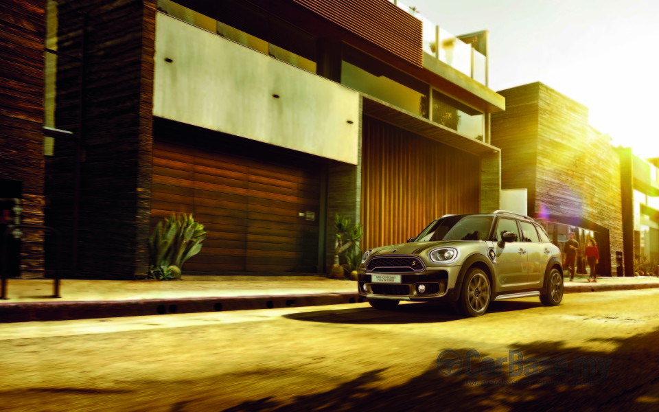 MINI Countryman F60 (2017) Exterior