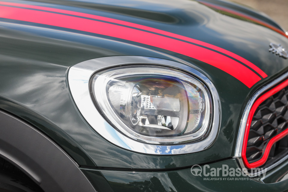 MINI Countryman F60 (2017) Exterior