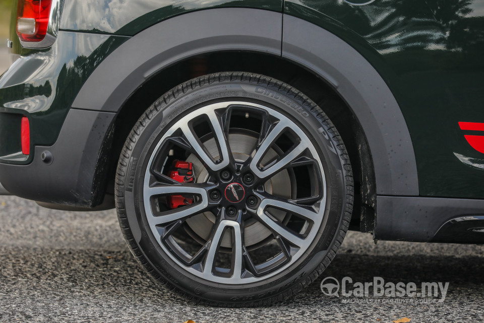 MINI Countryman F60 (2017) Exterior