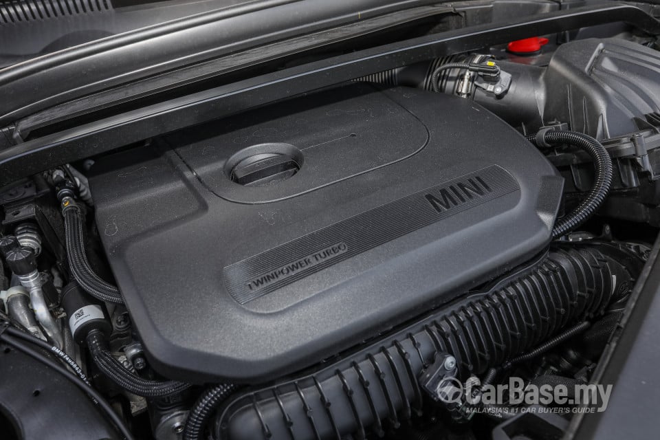 MINI Countryman F60 (2017) Exterior