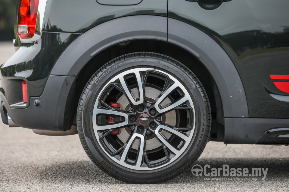 MINI Countryman F60 (2017) Exterior
