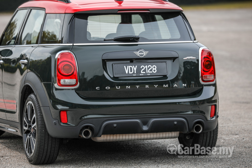 MINI Countryman F60 (2017) Exterior