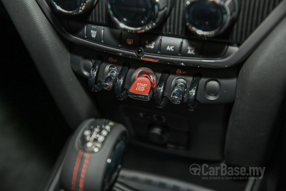 Ford Ranger T6 Facelift 2 (2018) Interior