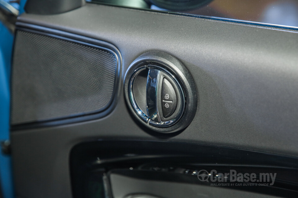 Mercedes-Benz SLC R172 Facelift (2016) Interior