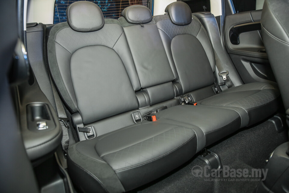 Mitsubishi ASX Mk1 Facelift (2013) Interior