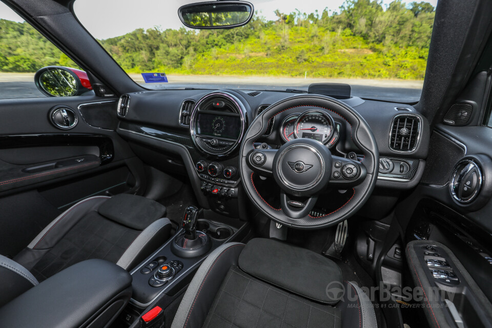 Honda Civic FC (2016) Interior