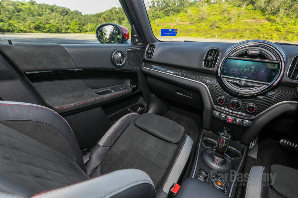 Honda HR-V RU Facelift (2019) Interior