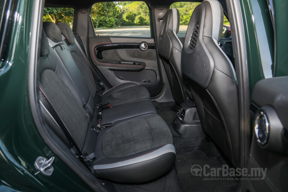 Toyota Camry XV70 Facelift (2022) Interior