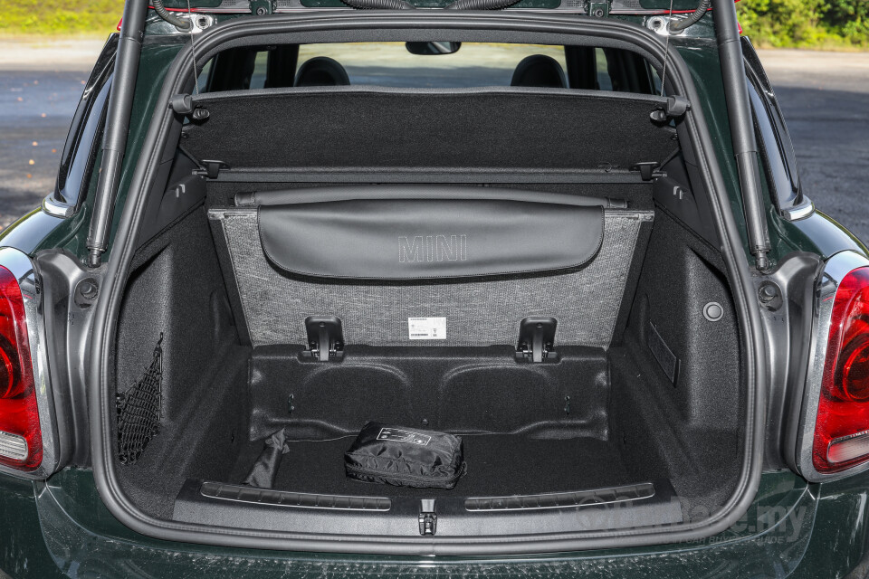 Toyota Camry XV70 Facelift (2022) Interior