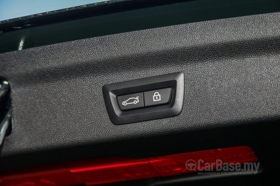 Toyota Camry XV70 Facelift (2022) Interior