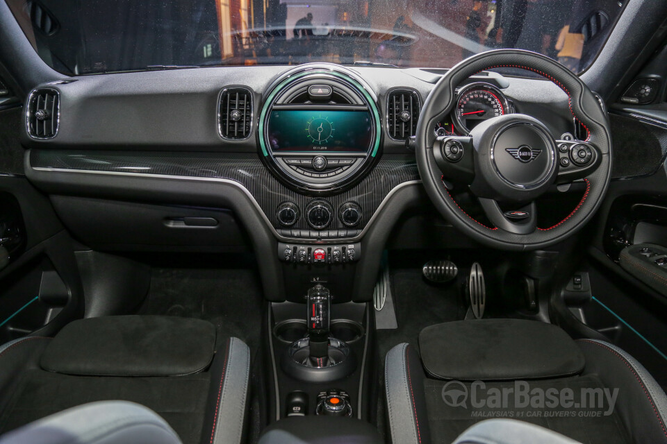 Toyota Camry XV70 Facelift (2022) Interior