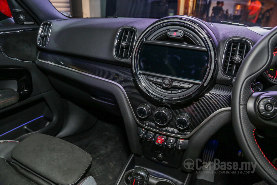 Toyota Camry XV70 Facelift (2022) Interior