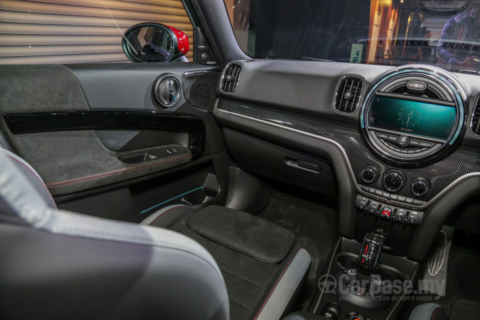Toyota Camry XV70 Facelift (2022) Interior