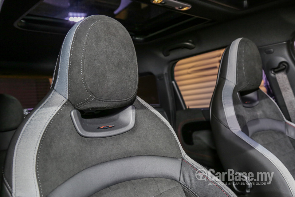 MINI Countryman F60 LCI (2021) Interior