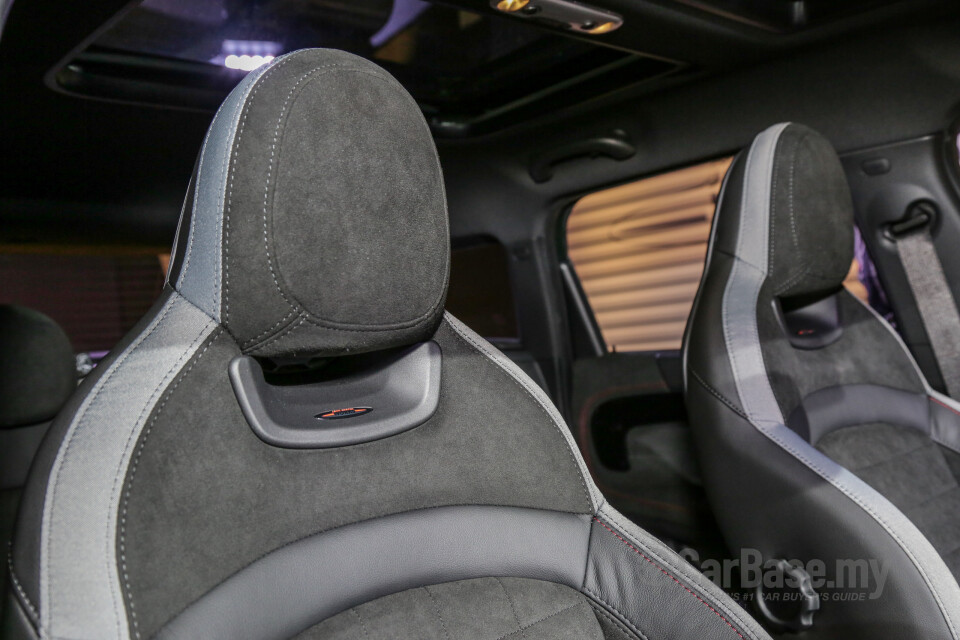 Toyota Camry XV70 Facelift (2022) Interior