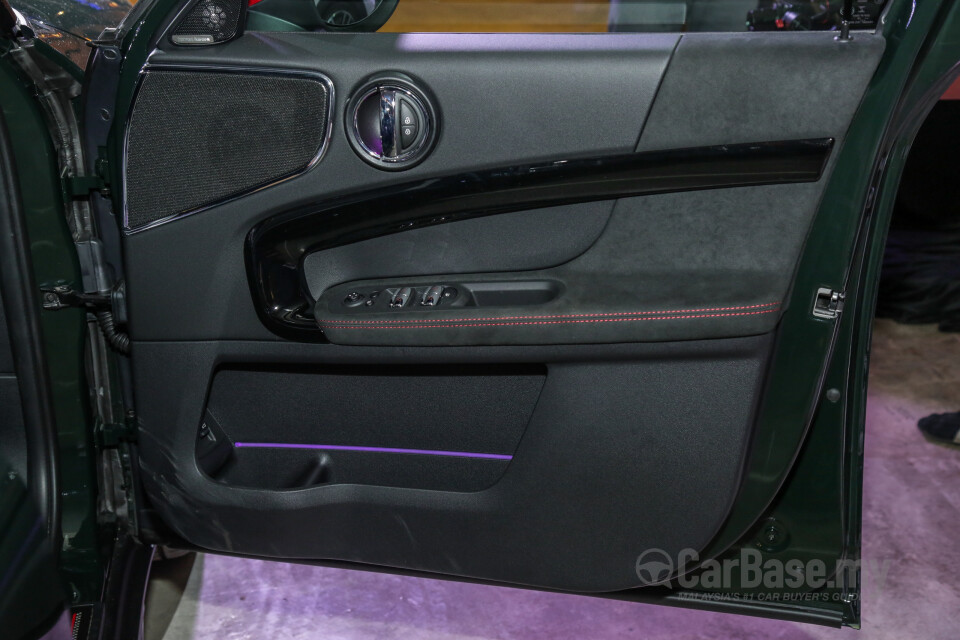 Toyota Camry XV70 Facelift (2022) Interior