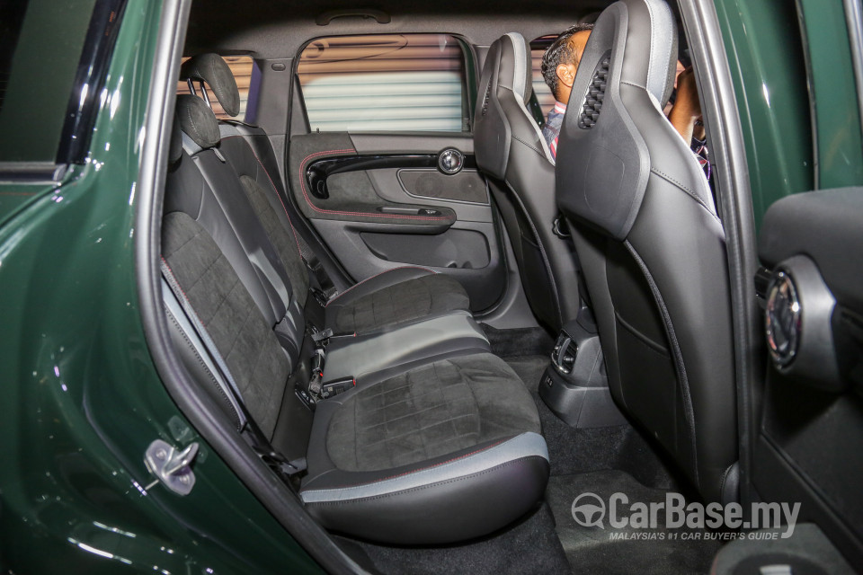 MINI Countryman F60 LCI (2021) Interior