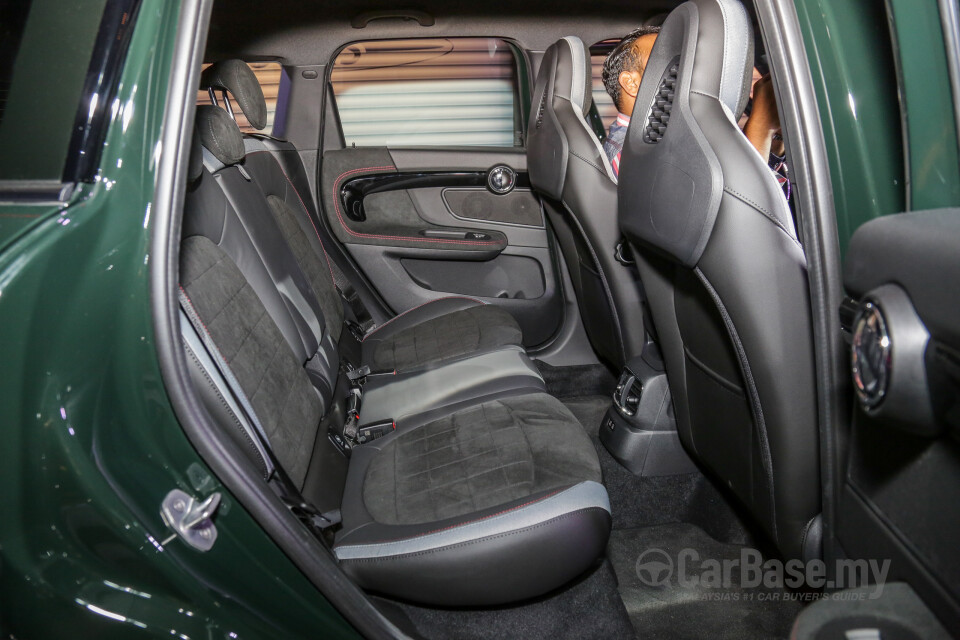 Toyota Camry XV70 Facelift (2022) Interior
