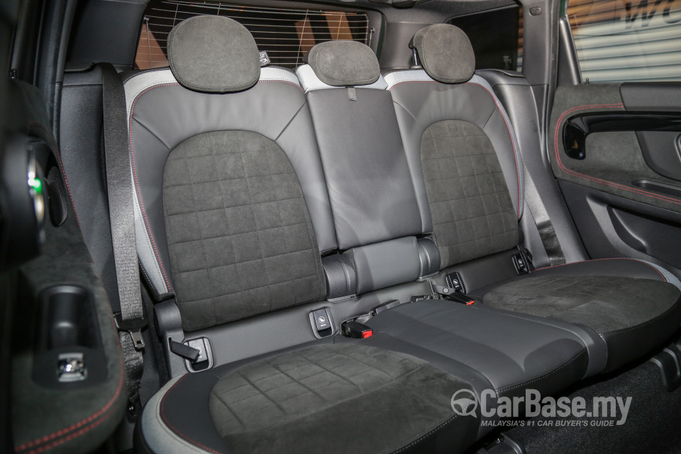 MINI Countryman F60 LCI (2021) Interior