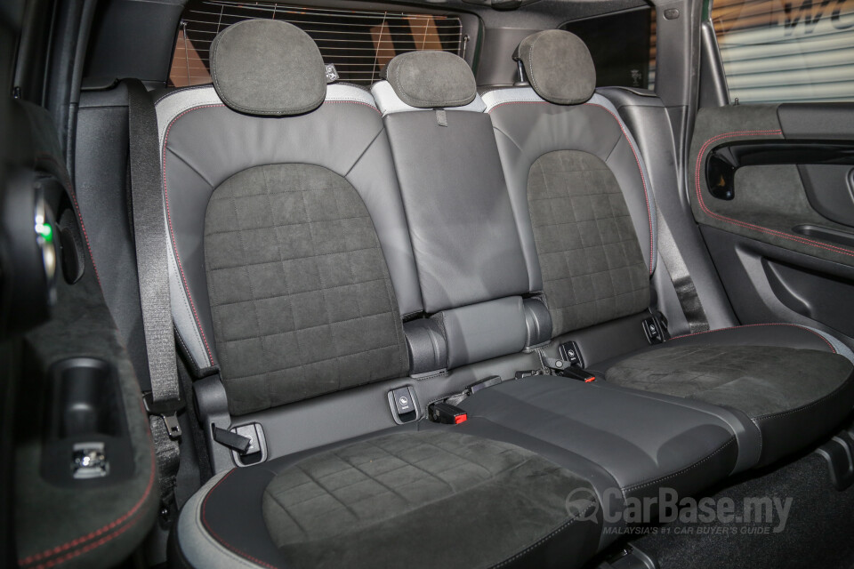 Toyota Camry XV70 Facelift (2022) Interior