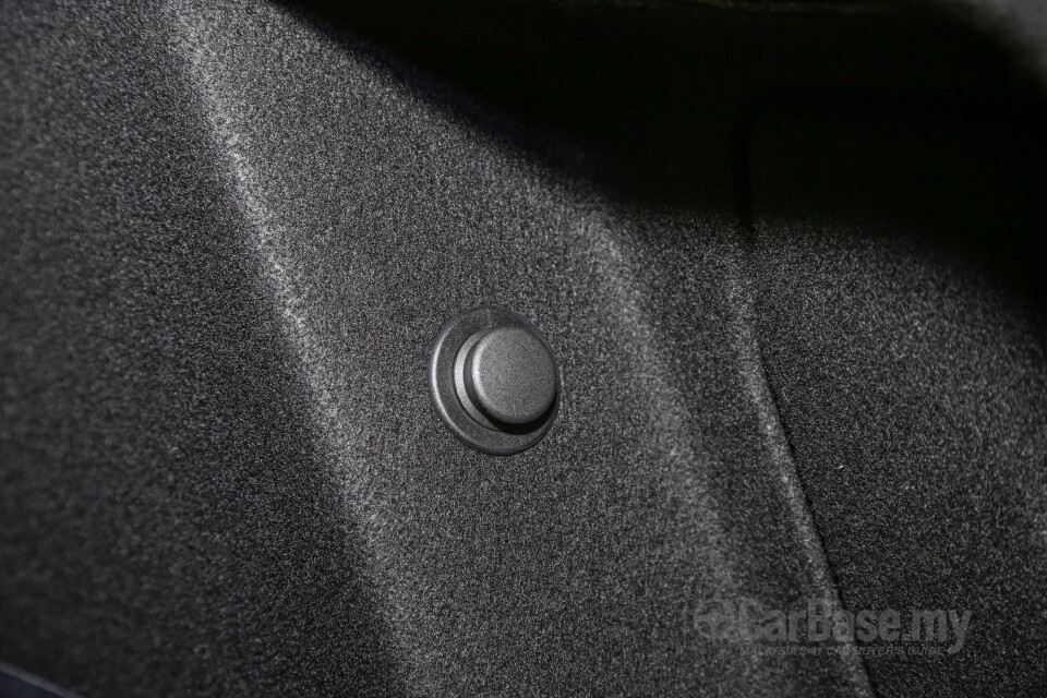 Toyota Camry XV70 Facelift (2022) Interior