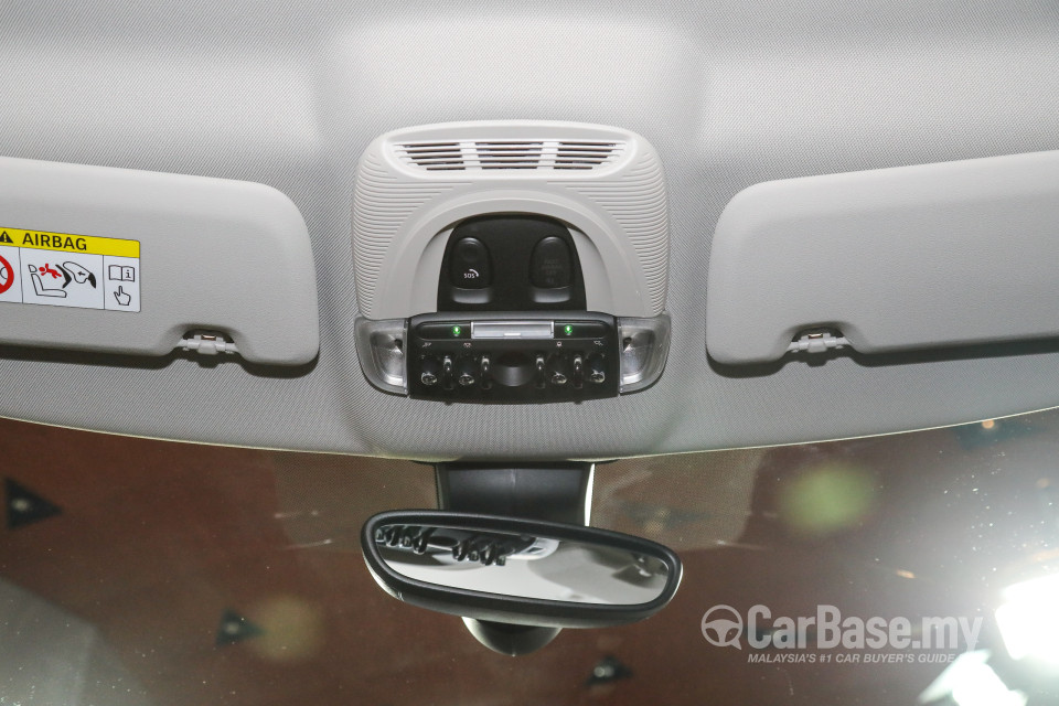 MINI Countryman F60 LCI (2021) Interior