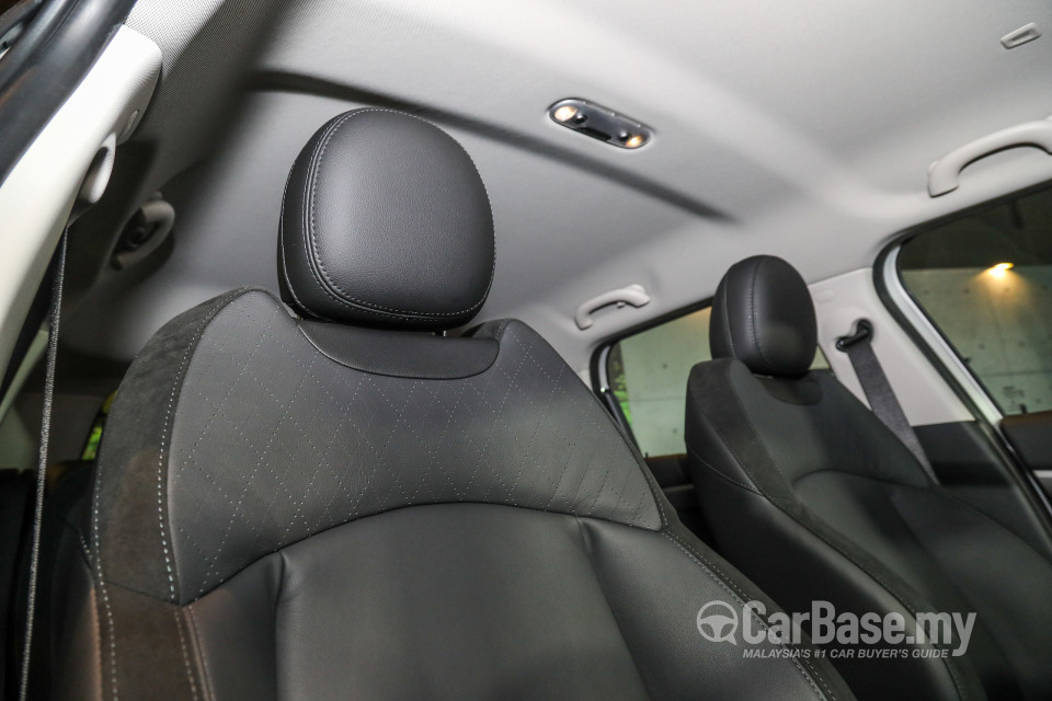 MINI Countryman F60 LCI (2021) Interior