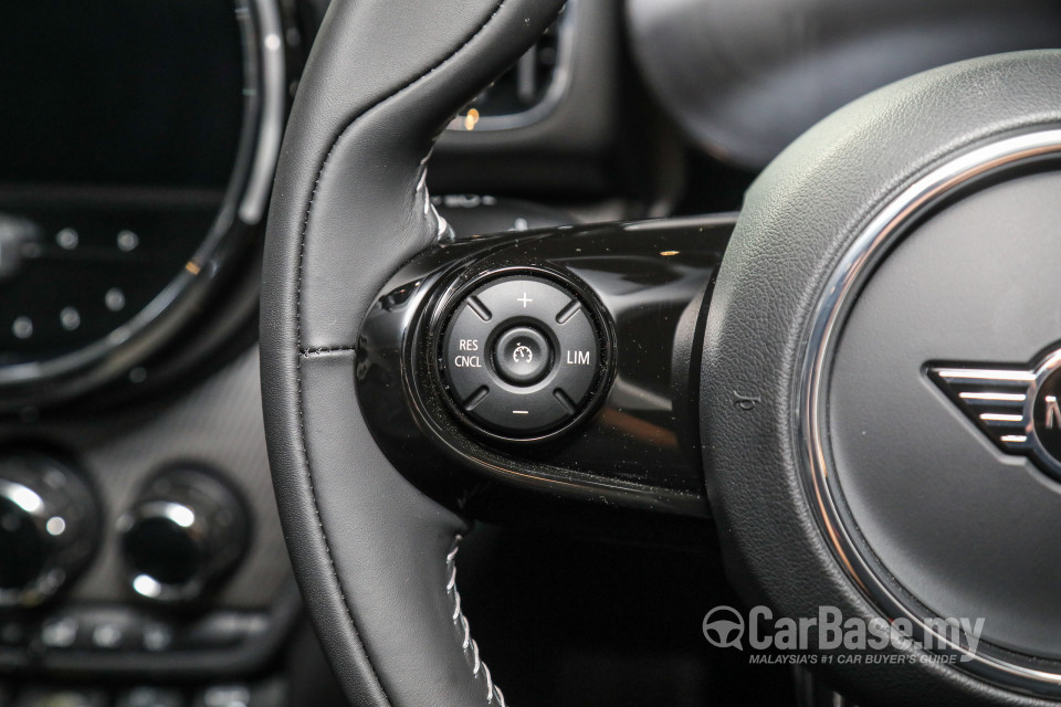 MINI Countryman F60 LCI (2021) Interior