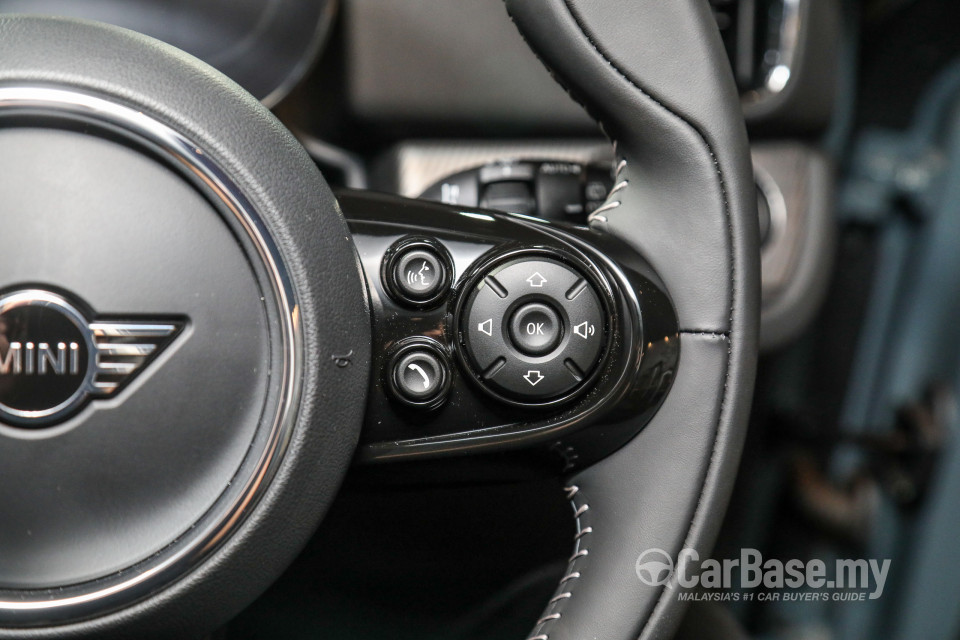 MINI Countryman F60 LCI (2021) Interior