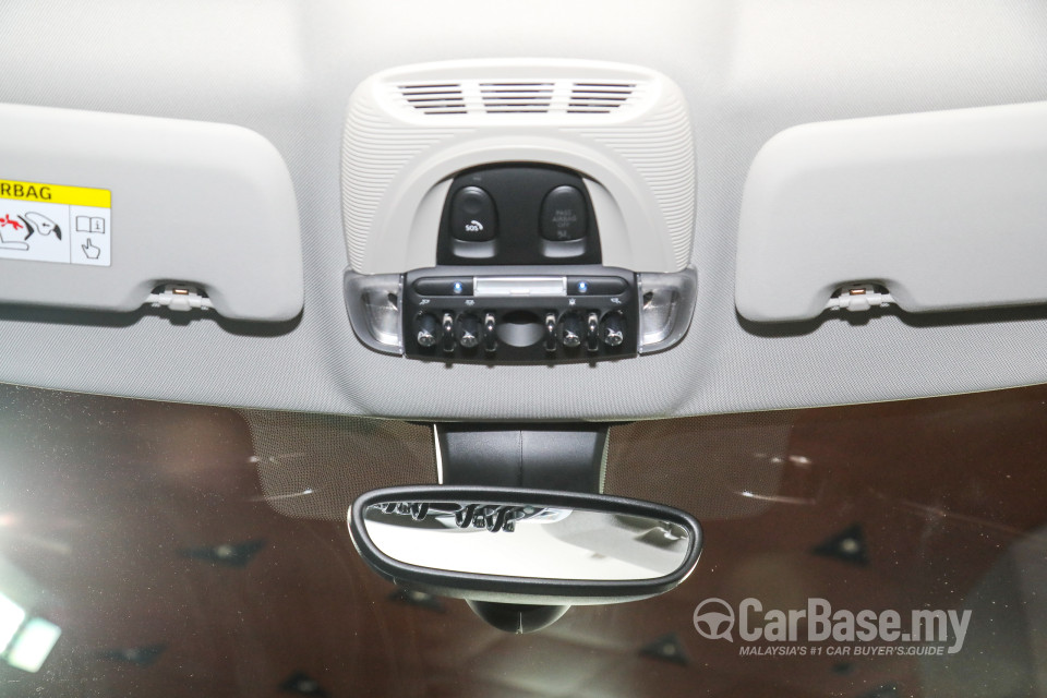 MINI Countryman F60 LCI (2021) Interior