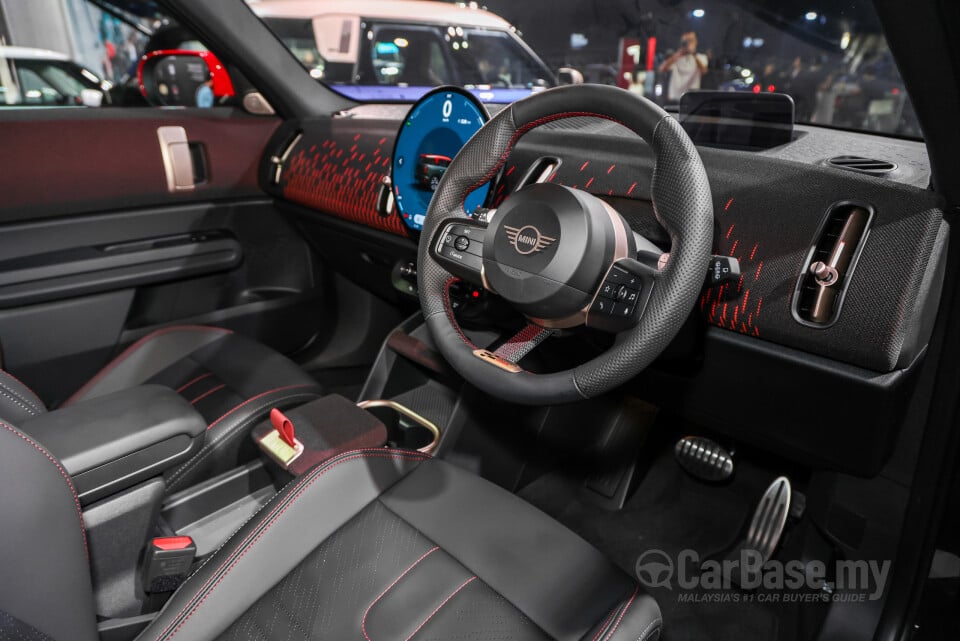 MINI Countryman U25 (2024) Interior