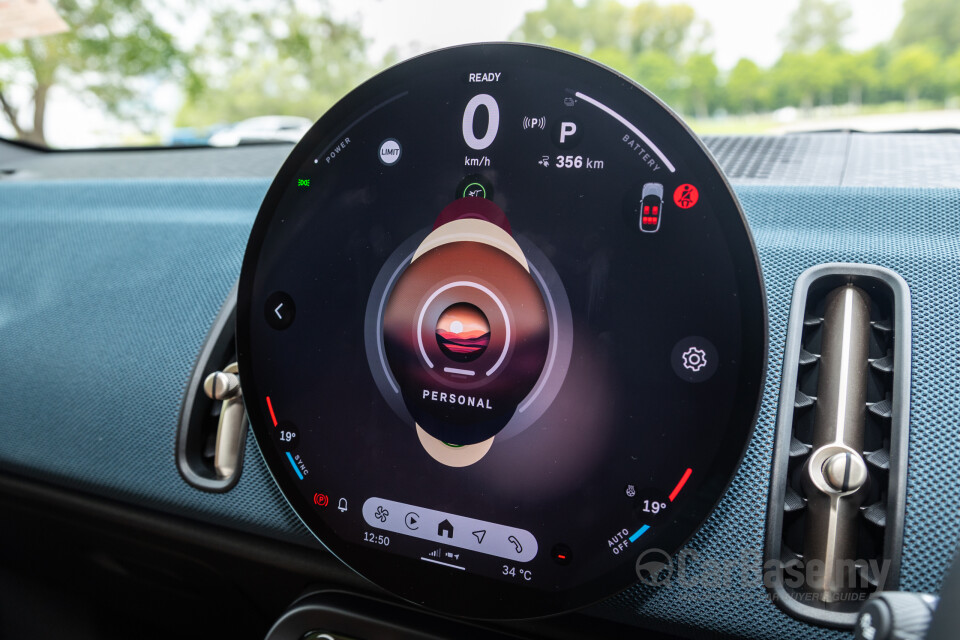 MINI Countryman U25 (2024) Interior