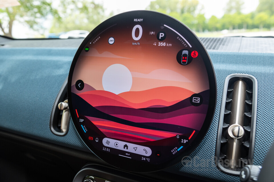 MINI Countryman U25 (2024) Interior