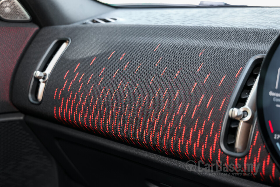 MINI Countryman U25 (2024) Interior