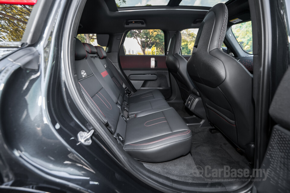 MINI Countryman U25 (2024) Interior