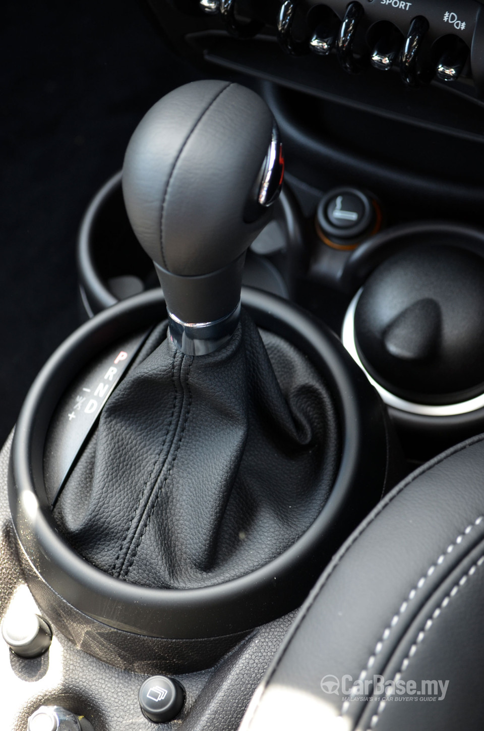 MINI Paceman Mk1 (2013) Interior