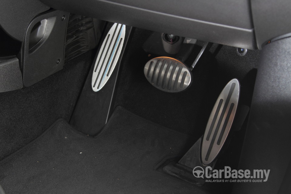MINI Paceman Mk1 (2013) Interior