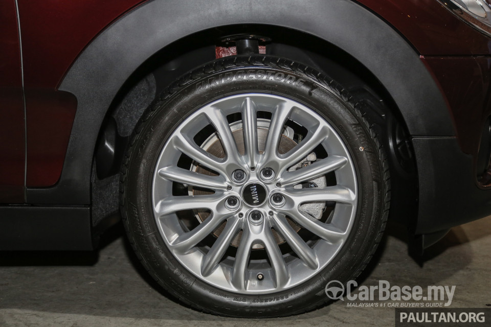 MINI Clubman F54 (2016) Exterior