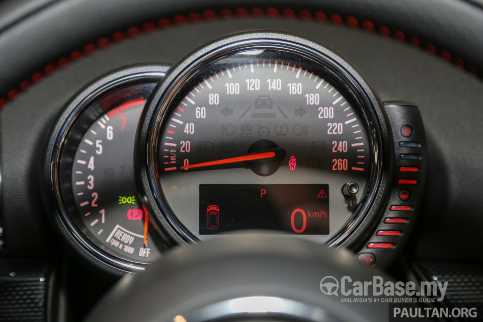 MINI Clubman F54 (2016) Interior