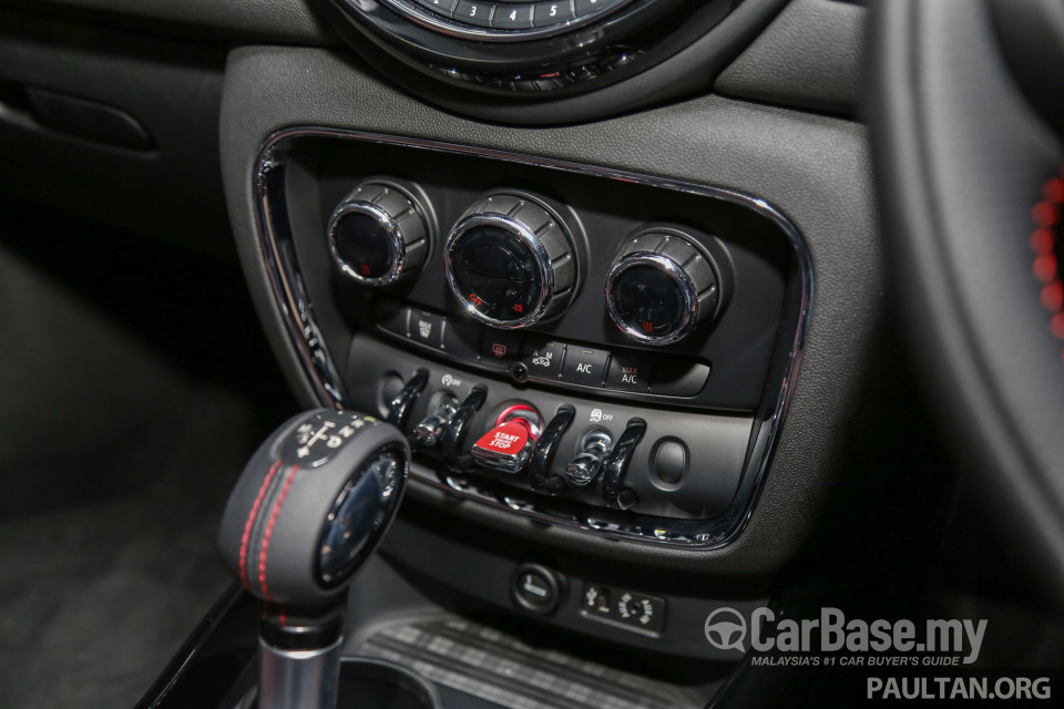MINI Clubman F54 (2016) Interior