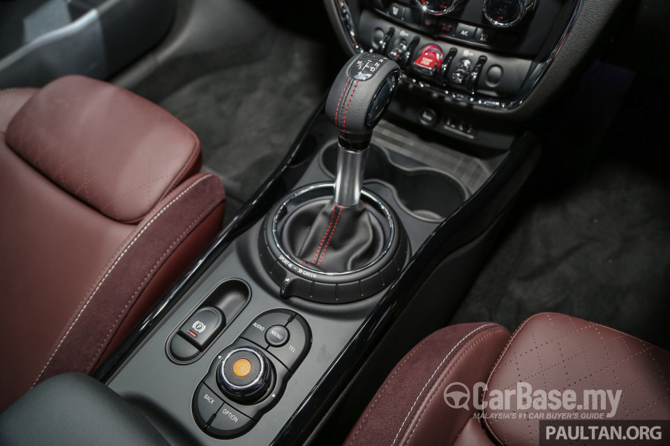 MINI Clubman F54 (2016) Interior
