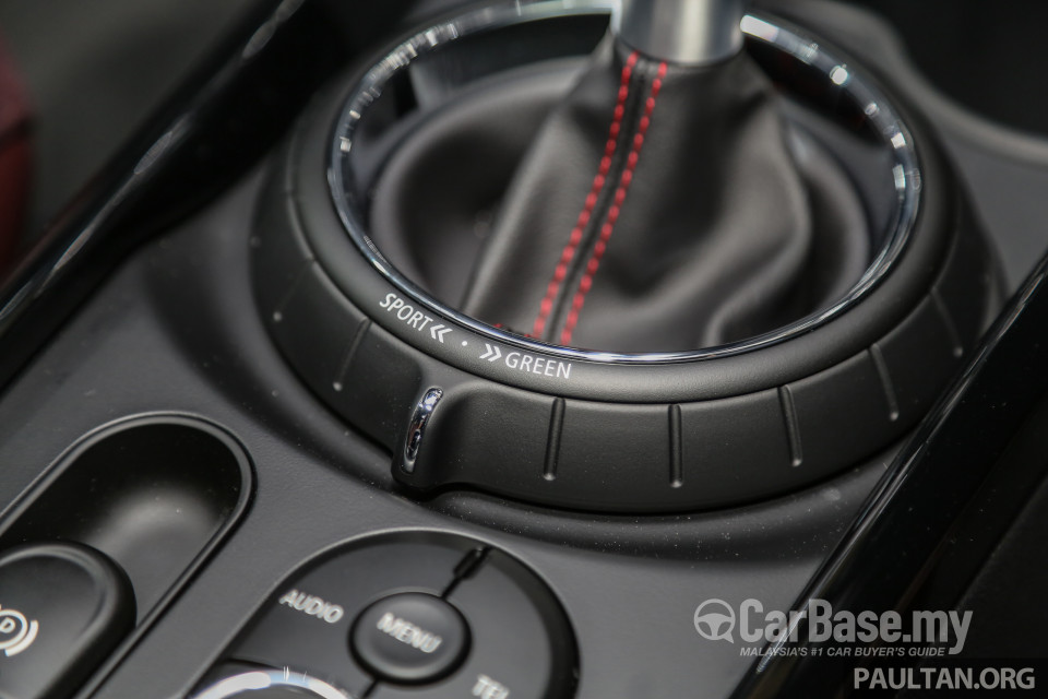 MINI Clubman F54 (2016) Interior