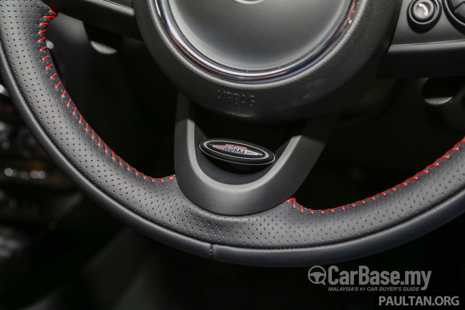MINI Clubman F54 (2016) Interior