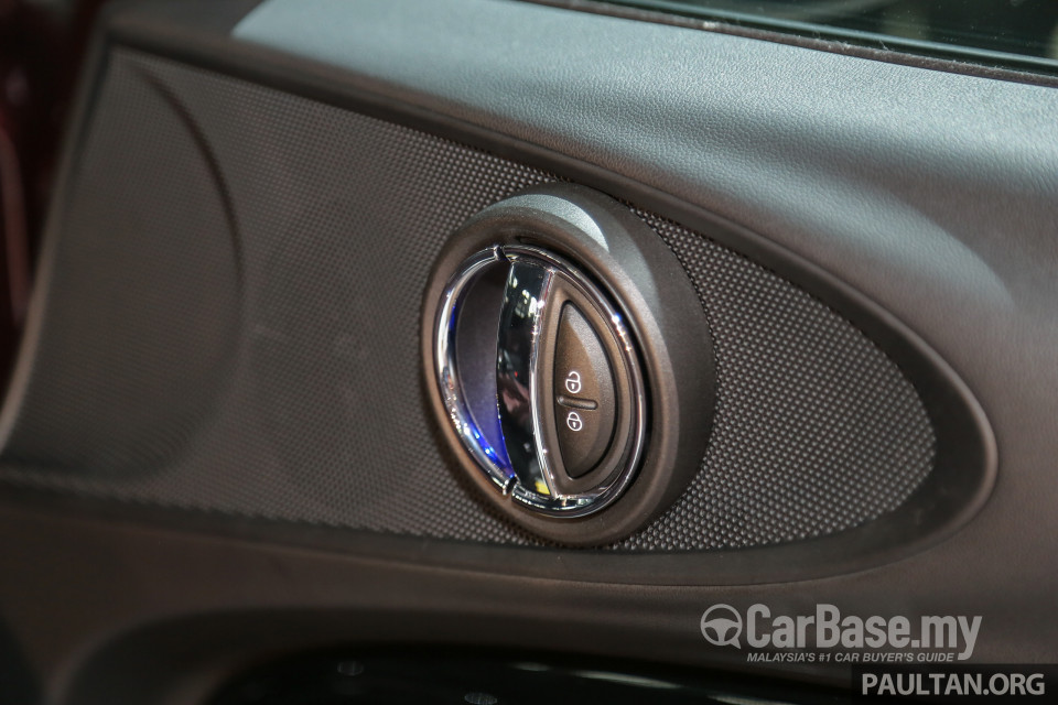 MINI Clubman F54 (2016) Interior