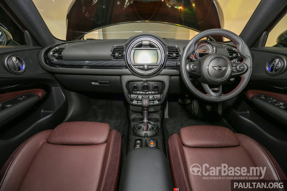 MINI Clubman F54 (2016) Interior