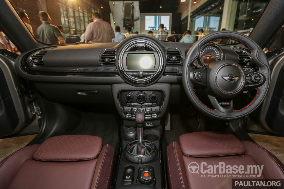 MINI Clubman F54 (2016) Interior