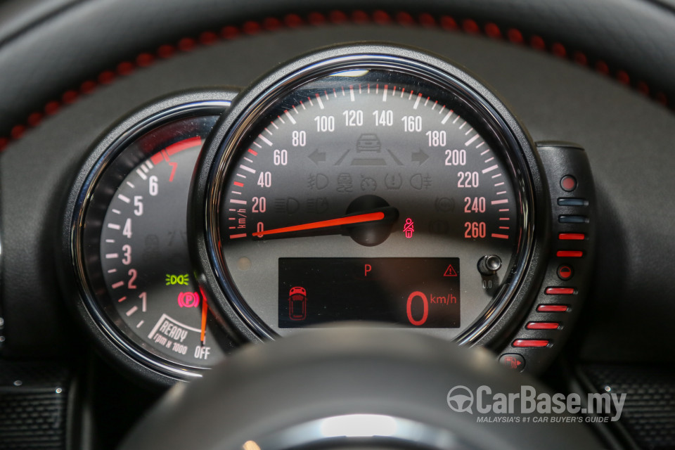 MINI Clubman F54 (2016) Interior