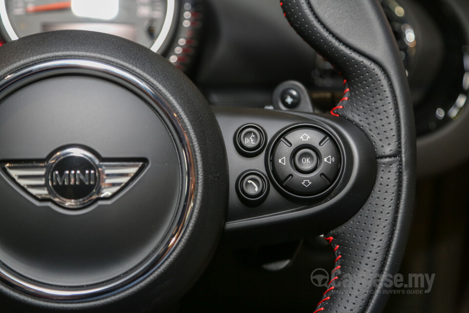 Chevrolet Cruze J300 (2012) Interior